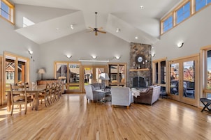 5 habitaciones y acceso a internet 