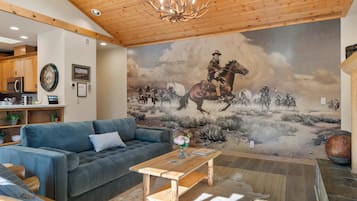 House | 5 bedrooms, high-speed internet