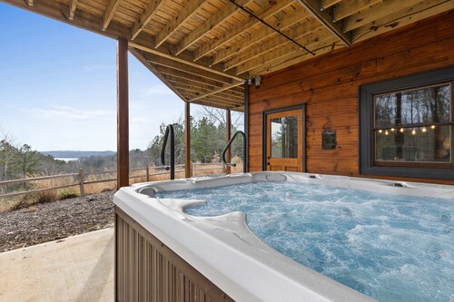 Almost Heaven Lodge Hot Tub Mtn Views