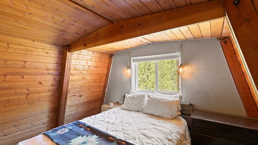 Ski-lee Retreat Ski Hike Explore Sleeps 10