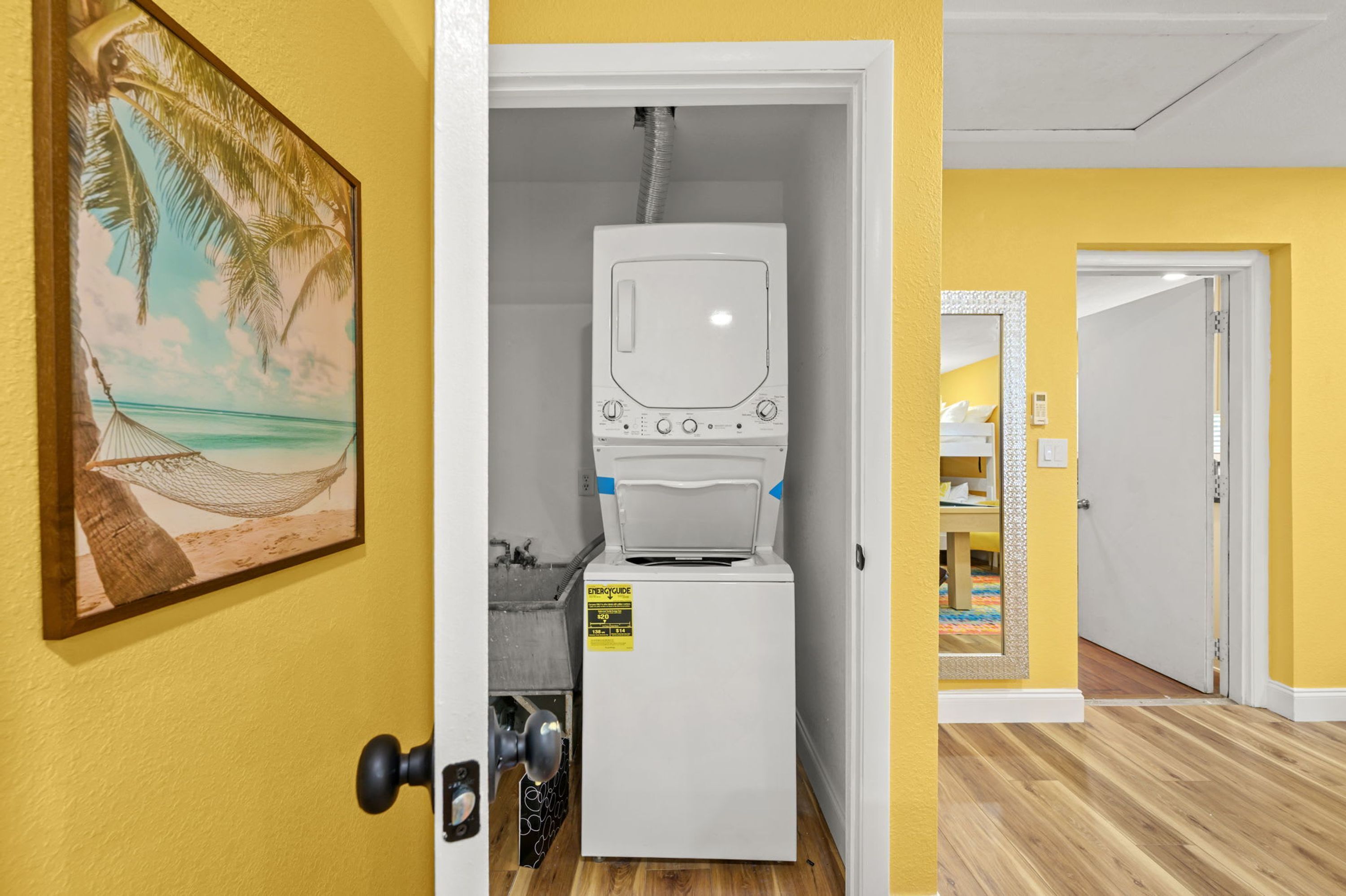 House | 4 bedrooms, high-speed internet