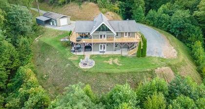 Stunning Mtn Views Hot Tub Firepit Sleeps 10