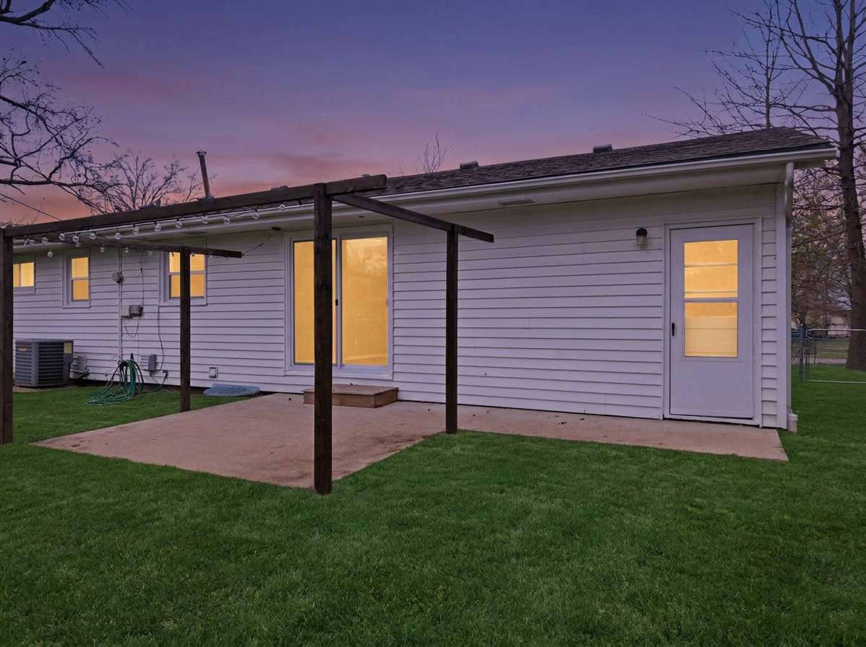 House | 3 bedrooms, high-speed internet