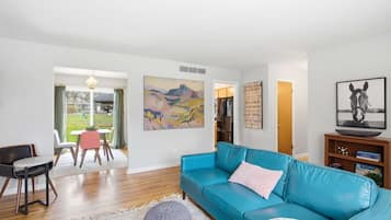 House | 3 bedrooms, high-speed internet