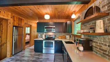 House | 4 bedrooms, Internet