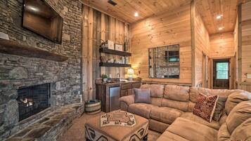 House | 4 bedrooms, Internet