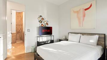 House | 5 bedrooms, high-speed internet