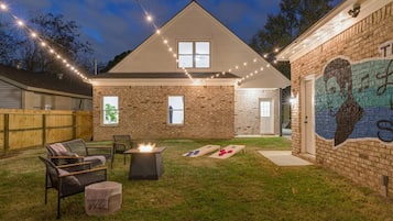 House | 4 bedrooms, high-speed internet