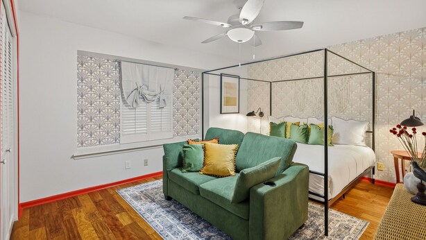 House - Sleeps 16 Heated Pool Hot Tub Sport Court (San Antonio)