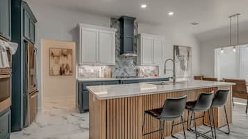 House | 3 bedrooms, Internet