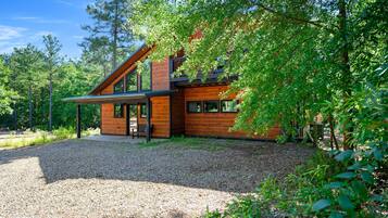 House | 2 bedrooms, high-speed internet