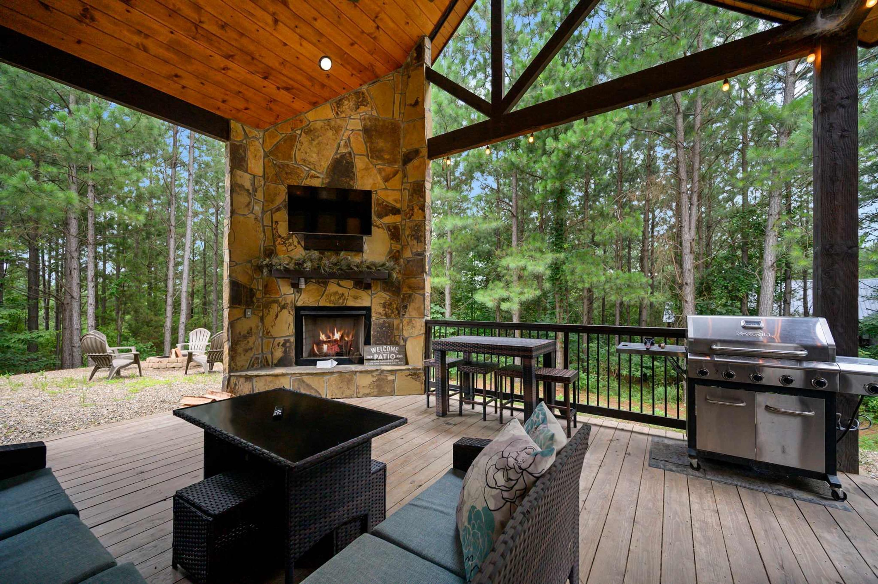 House | 5 bedrooms, high-speed internet