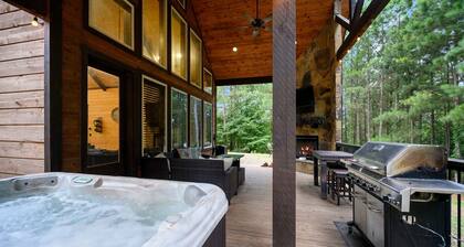 Sleeps 13 Hot Tub Arcade Firepit Games