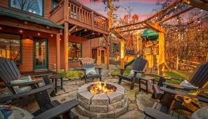 House | 4 bedrooms, Internet - Luxury Wellness Retreat - Gym Cold Plunge Sauna (Gatlinburg)