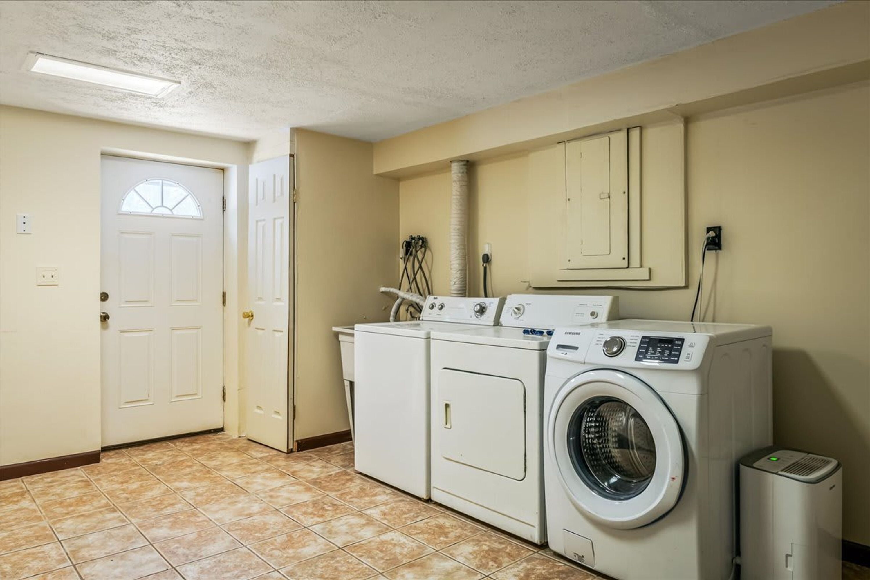 House | 4 bedrooms, Internet