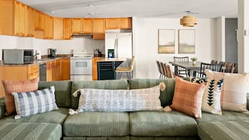 House | 7 bedrooms, high-speed internet