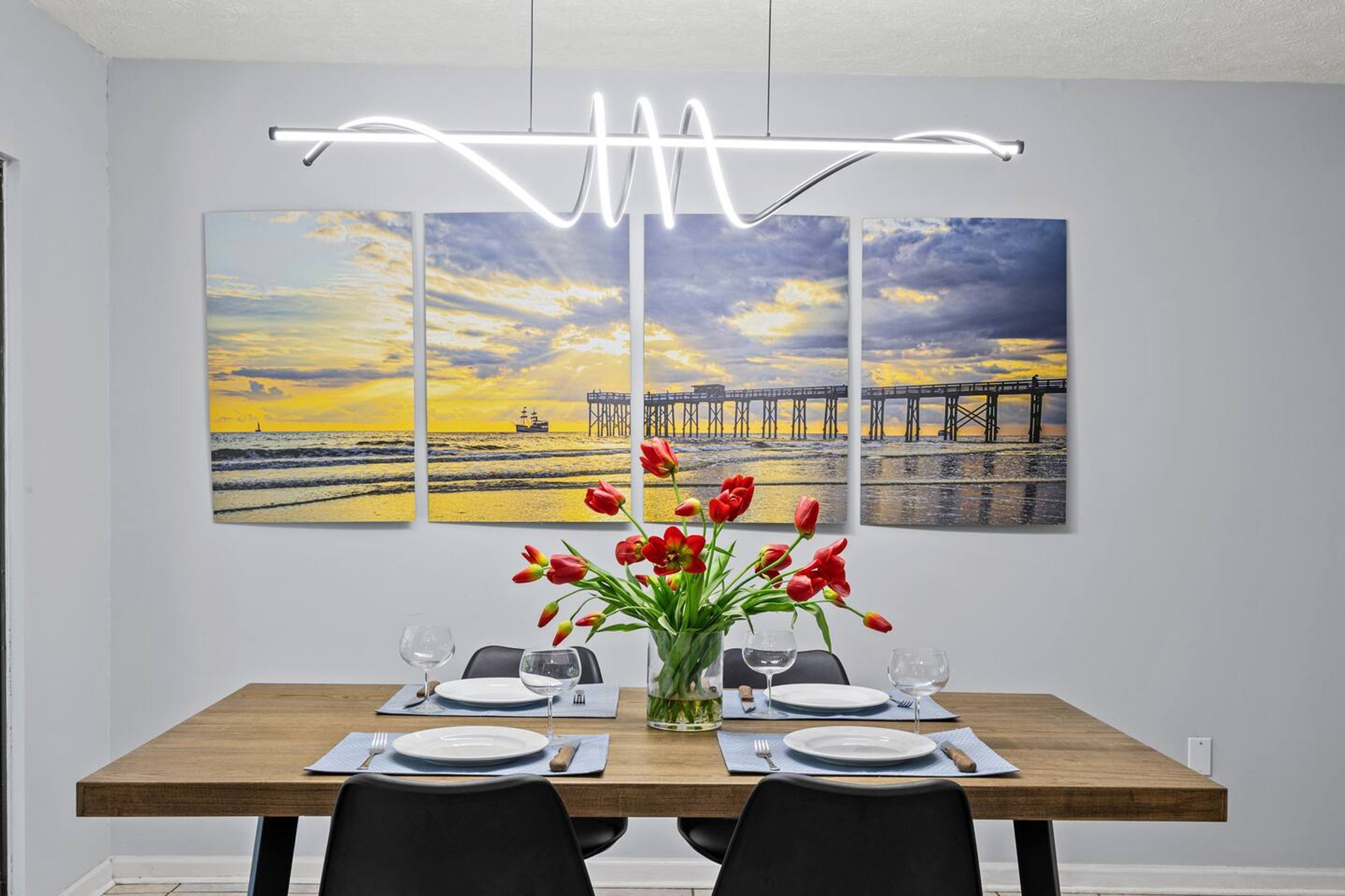 House | 3 bedrooms, high-speed internet