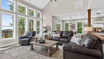 House | 4 bedrooms, high-speed internet