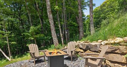 Epic Mountain Views Deck Firepit Amenities