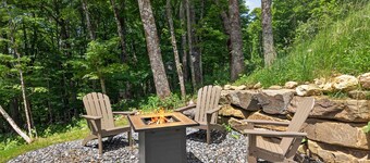Epic Mountain Views Deck Firepit Amenities