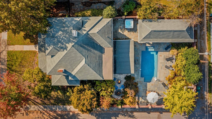 6BR Home Private Pool Spa Games Gazebo