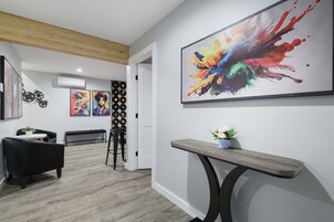 6 habitaciones y acceso a internet