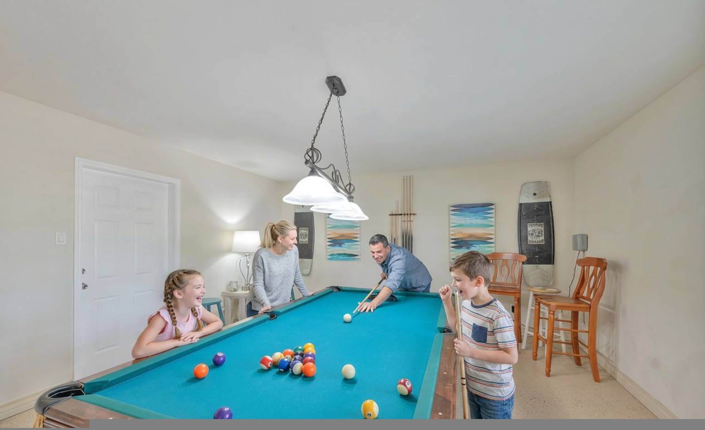 House | 5 bedrooms, high-speed internet