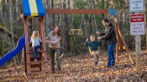 House | 2 bedrooms, high-speed internet - Cozy Cabin in Mountains Firepit Views Games (Sautee Nacoochee)