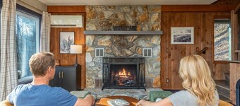 Mountain Retreat Views Sauna Hot Tub Arcade
