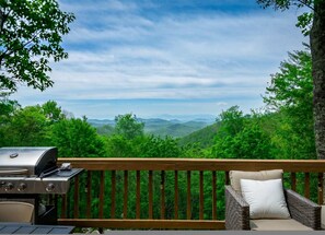 Room - Mountain Retreat Views Sauna Hot Tub Arcade (Mars Hill)