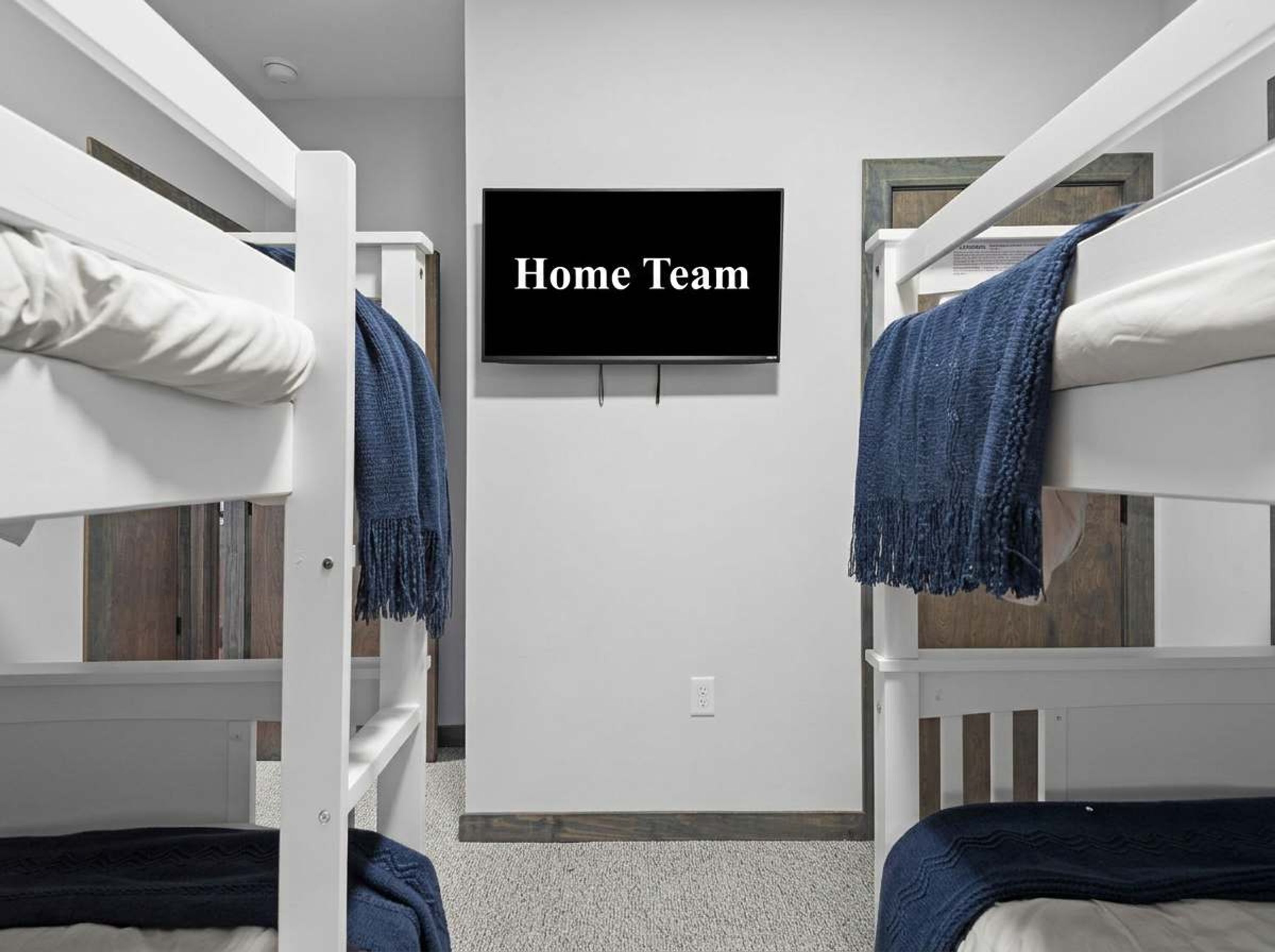 House | 6 bedrooms, high-speed internet