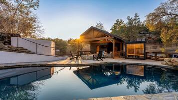 House | 4 bedrooms, Internet
