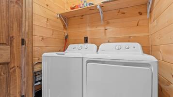 3 bedrooms, Internet