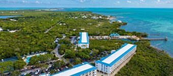 Keys Escape Oceanfront Resort Condo Sleeps 6