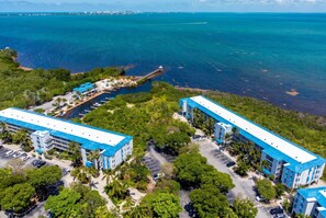 House | 2 bedrooms, Internet - Keys Escape Oceanfront Resort Condo Sleeps 6 (Tavernier)