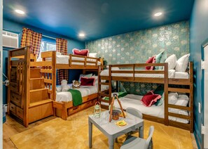 5 habitaciones y acceso a internet 