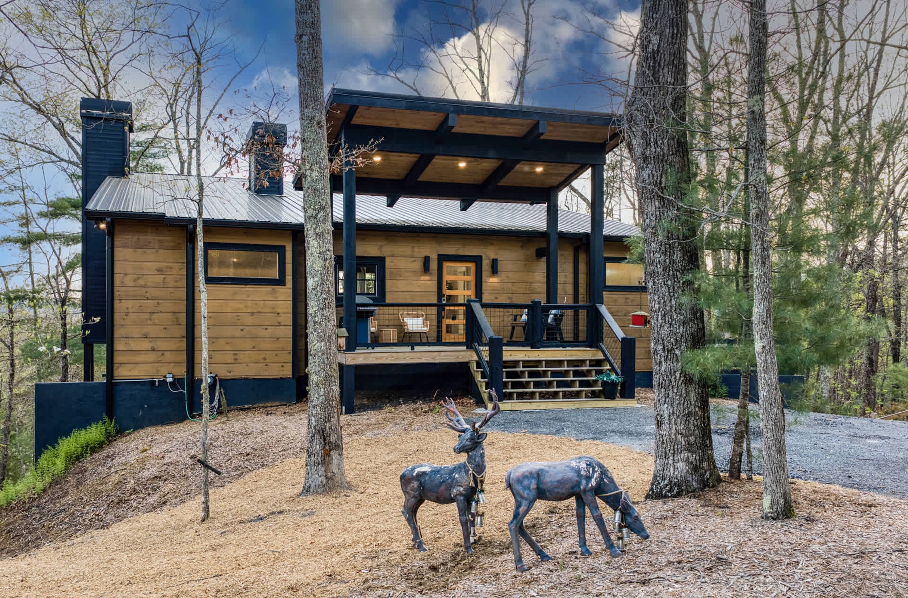 House | 3 bedrooms, high-speed internet