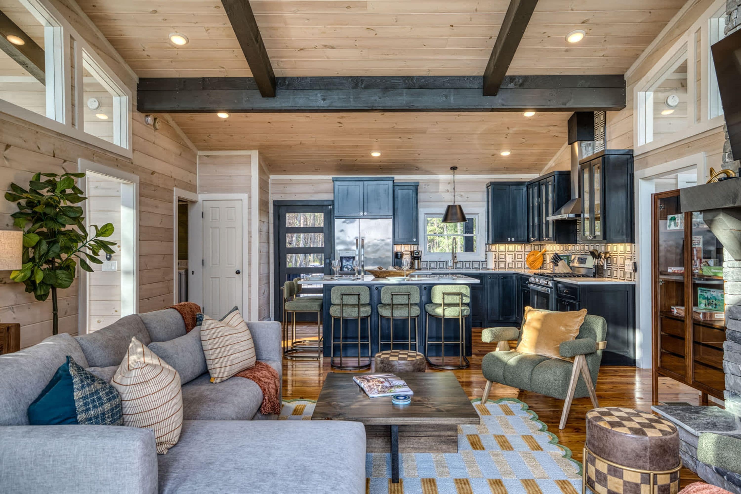House | 3 bedrooms, high-speed internet