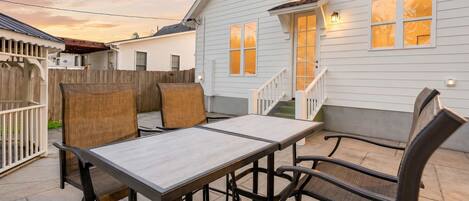 House | 3 bedrooms, high-speed internet