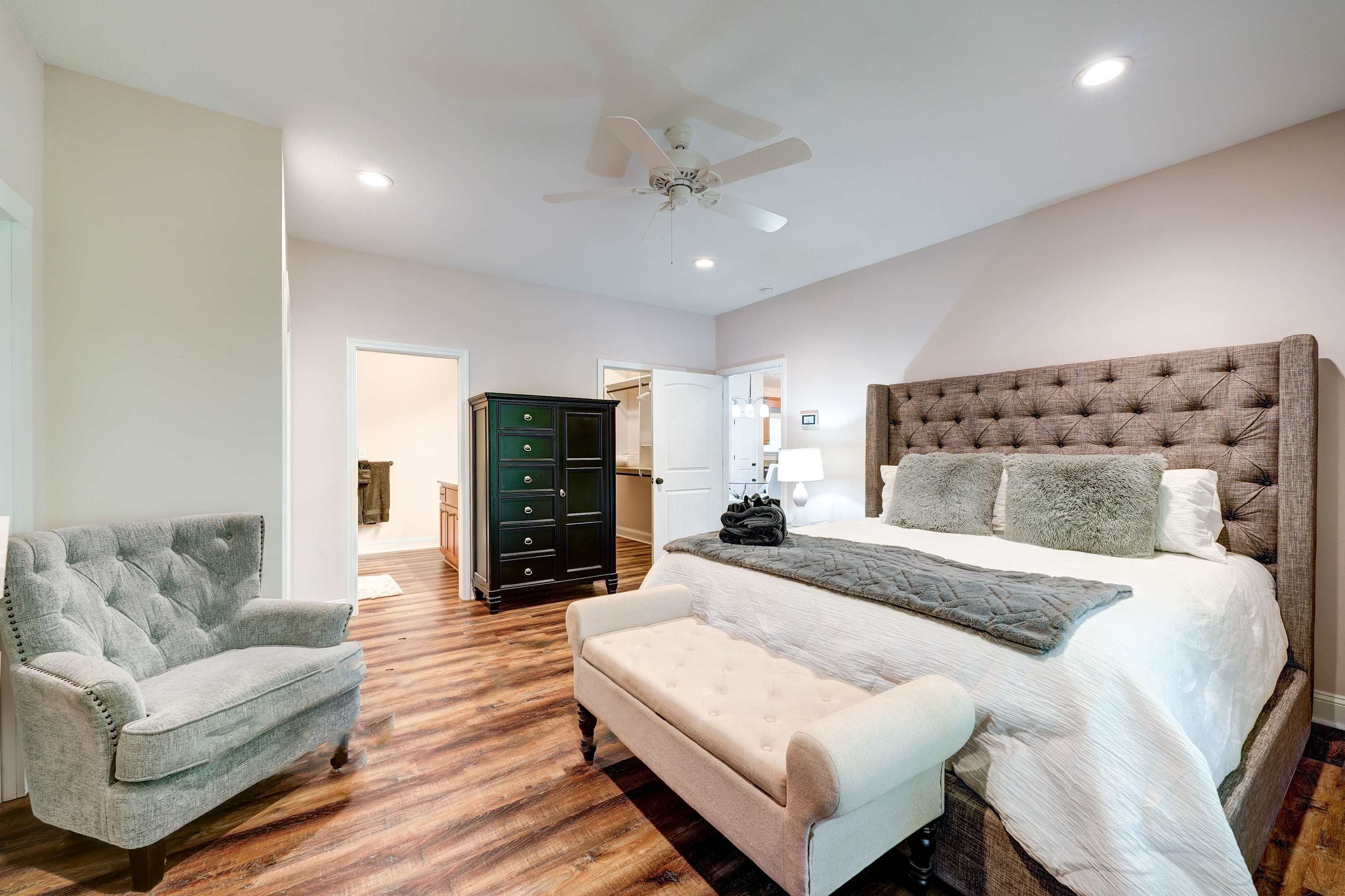 House | 3 bedrooms, high-speed internet