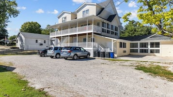 House | 1 bedroom, high-speed internet