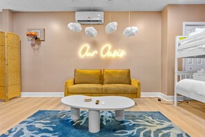 Casa | 5 quartos, acesso à internet de alta velocidade