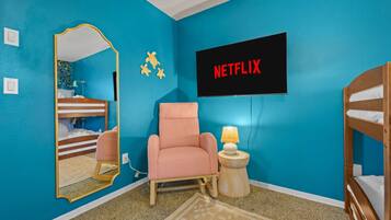 House | 5 bedrooms, Internet
