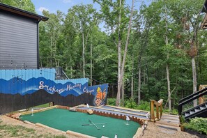 House - Elevated Smoky Mountain Escape Hot Tub Views (Sevierville)