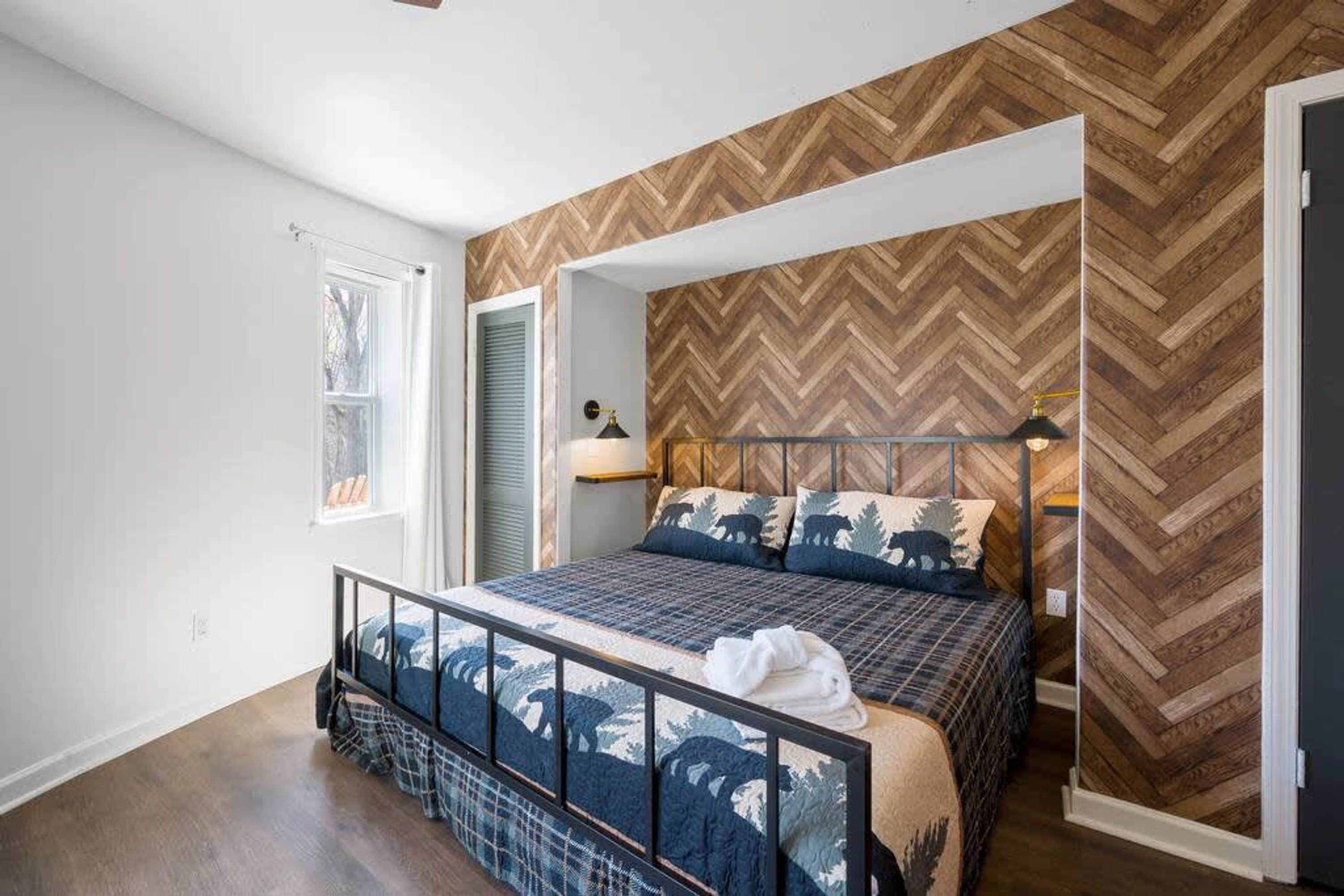House | 5 bedrooms, high-speed internet