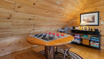 House | 3 bedrooms, high-speed internet