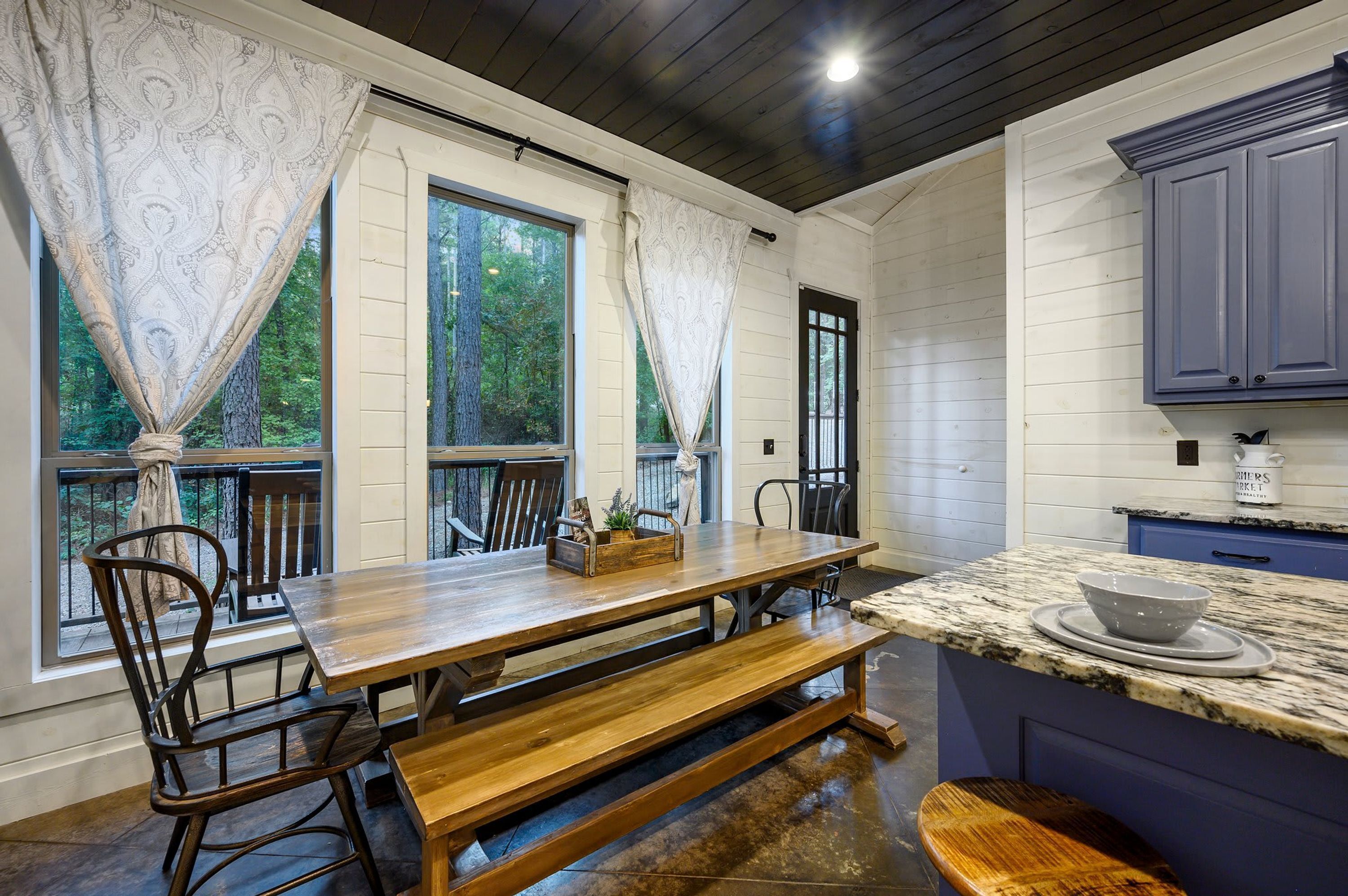 House | 4 bedrooms, Internet