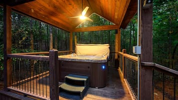 House | 4 bedrooms, high-speed internet