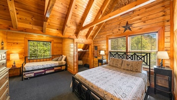 House | 8 bedrooms, high-speed internet