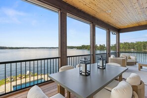 House | 4 bedrooms, Internet - Luxe Lake Martin Home Pool Hot Tub Boat Dock (Dadeville)